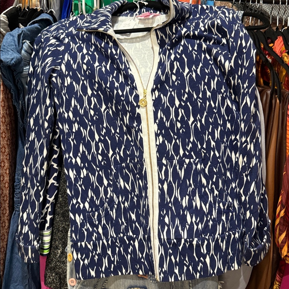 Lilly pulitzer zip up sweater blue and white
Preloved